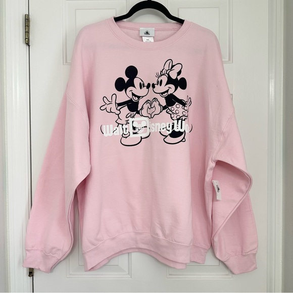 NWT 2025‎ Disney Parks Sweatshirt Small Pink Mickey Minnie  Love Valentine's - Picture 1 of 3